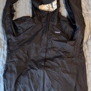 Patagonia Men Utility Jacket in Black